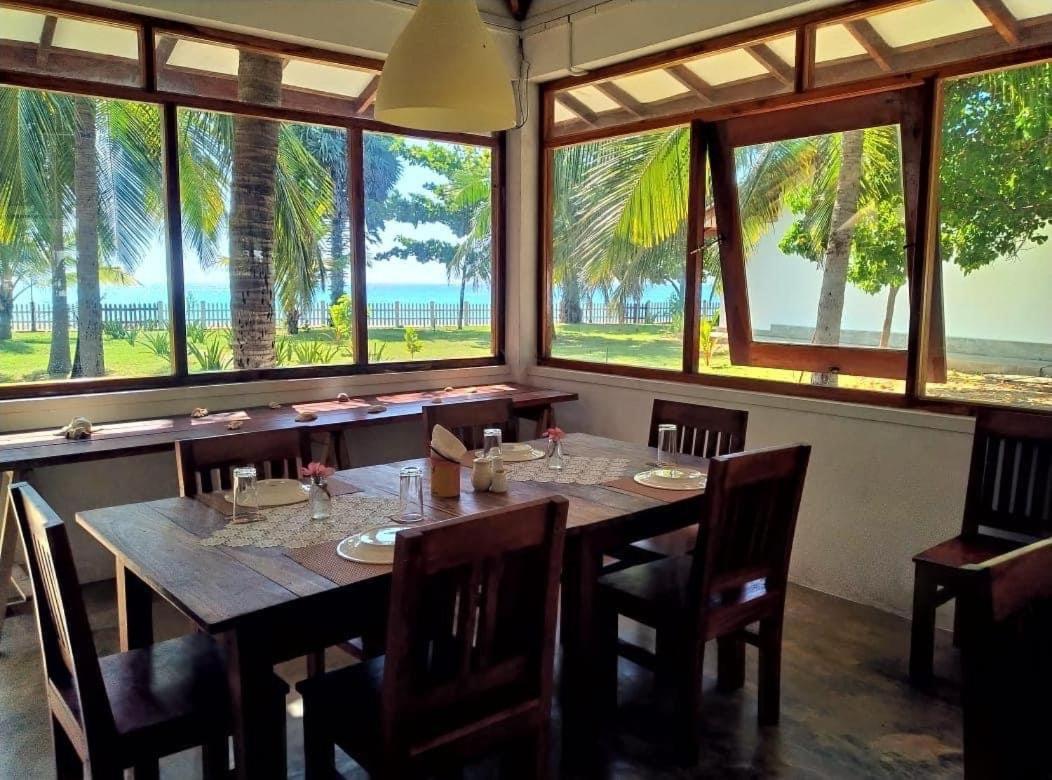 Pearl Oceanic Resort - Trincomalee Εξωτερικό φωτογραφία
