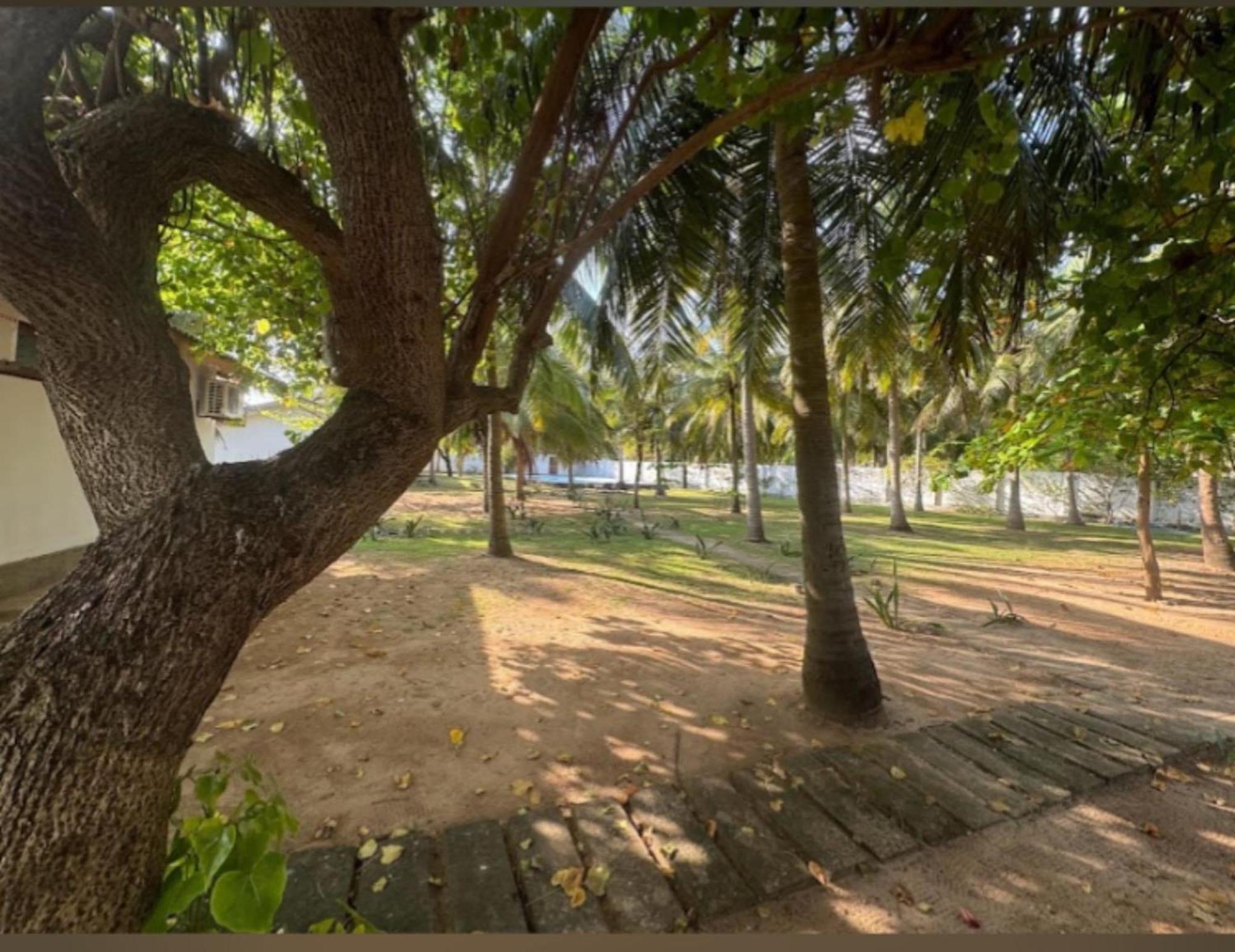 Pearl Oceanic Resort - Trincomalee Εξωτερικό φωτογραφία